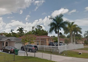 An image of Naples Manor, FL