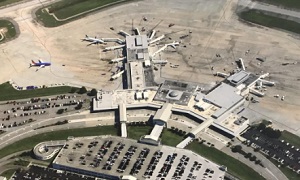 Charleston International Airport photo