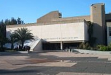 Tel Aviv Museum of Art photo